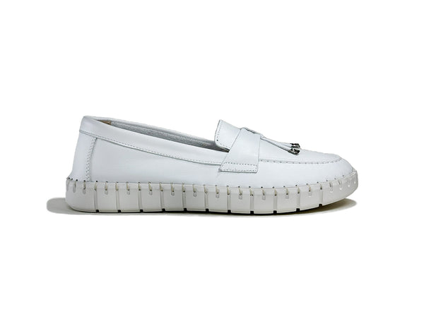 Women's Bowknot White Color Leather Loafer