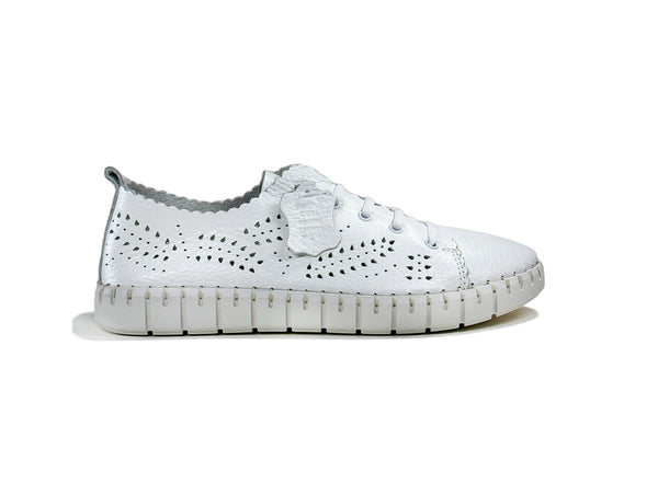Women's Lace-Up White Leather Comfort Shoes