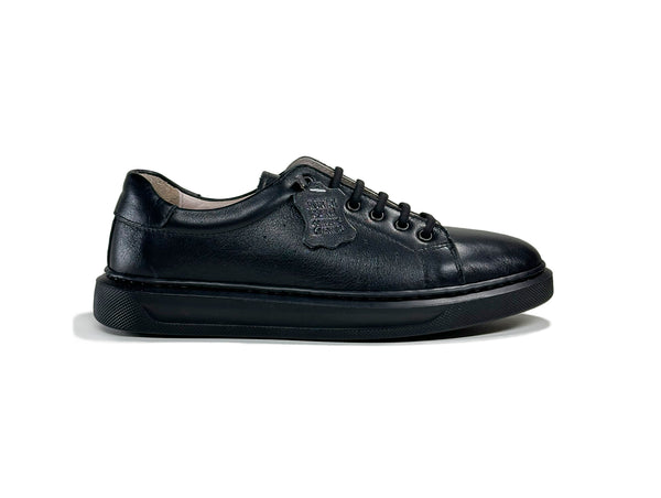 Women's Black Color Lace-Up Leather Sneakers