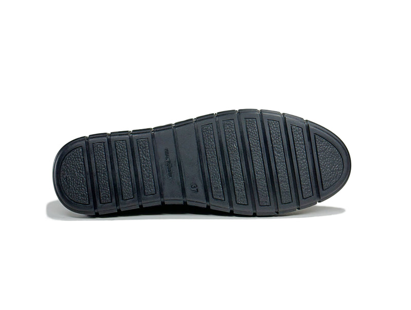 Women's Lace-Up Black Leather Comfort Shoes